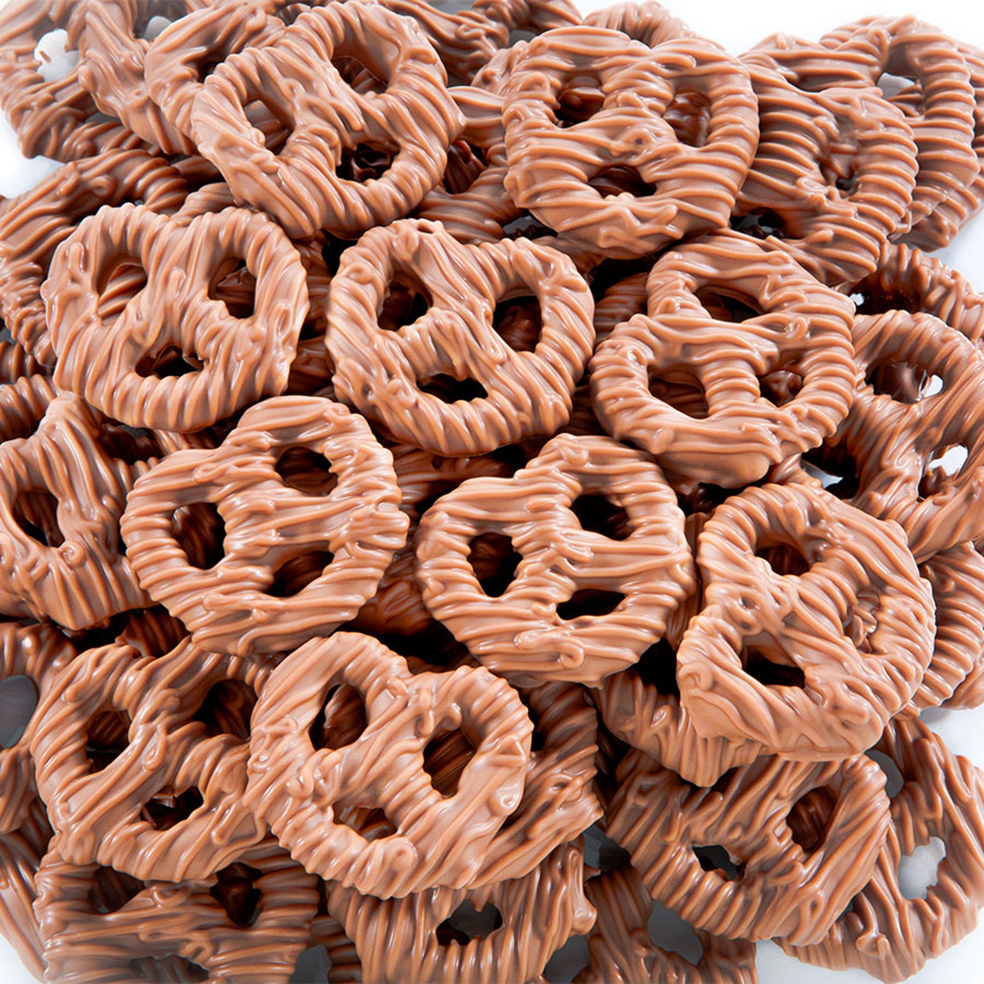 Holiday Mini Pretzel Pail