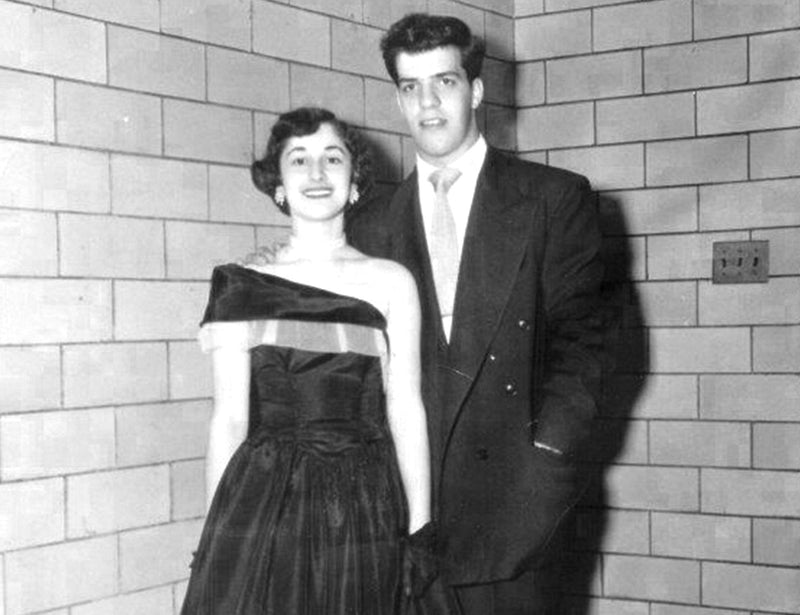 Frank and Athena Sarris in 1949