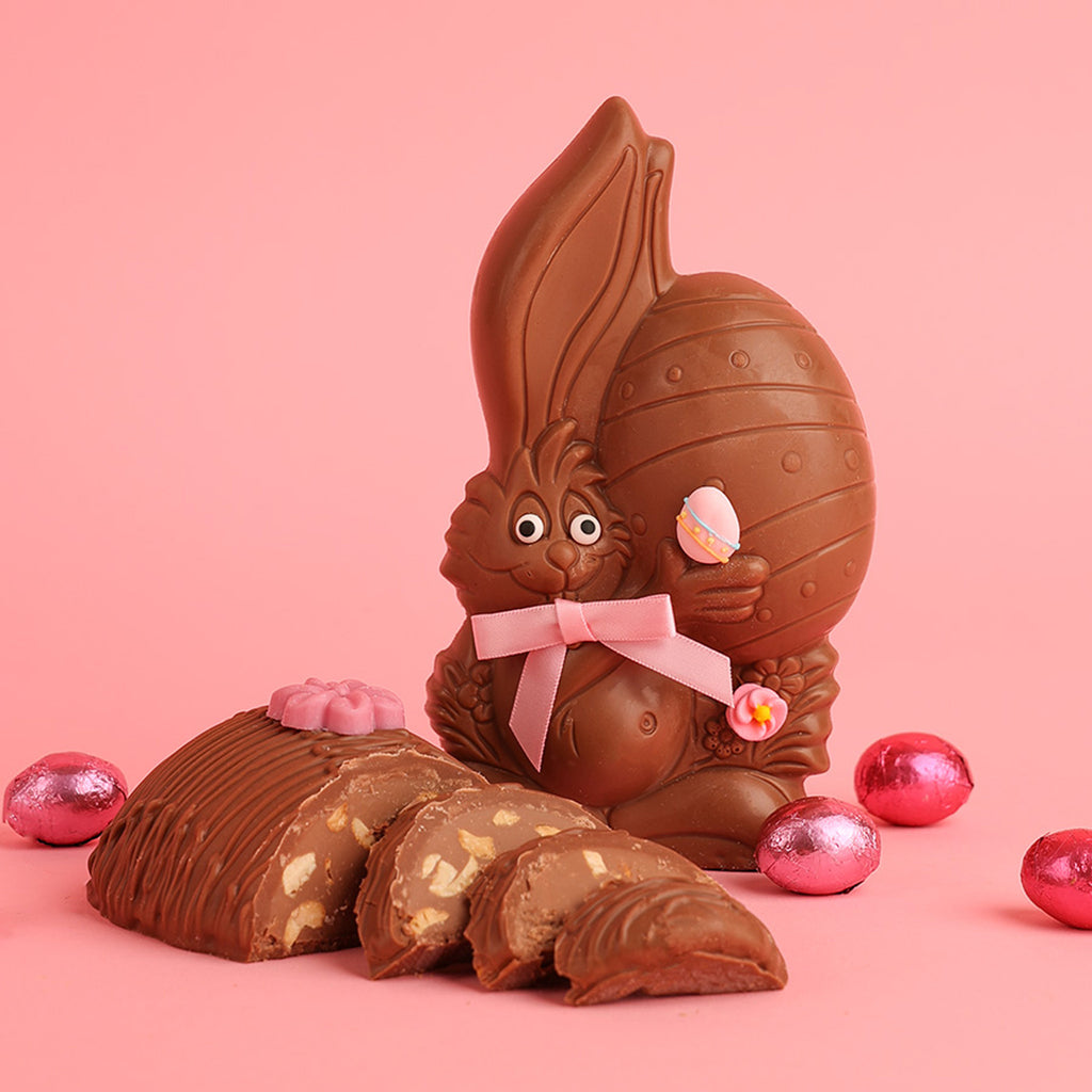 Bunny with Egg